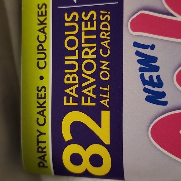 3 for $20 Cook Books - Taste of Home Cake Mix Treats - Picture 2 of 4